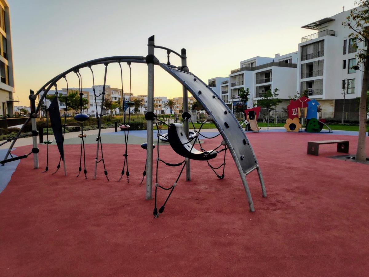 La Marina Luxury Apartment Fully Furnished Free Wifi, High Standard Residence, Amazing Prime Location Close To Restaurants, Transport, Beach And Bouregreg River Salé Exterior foto